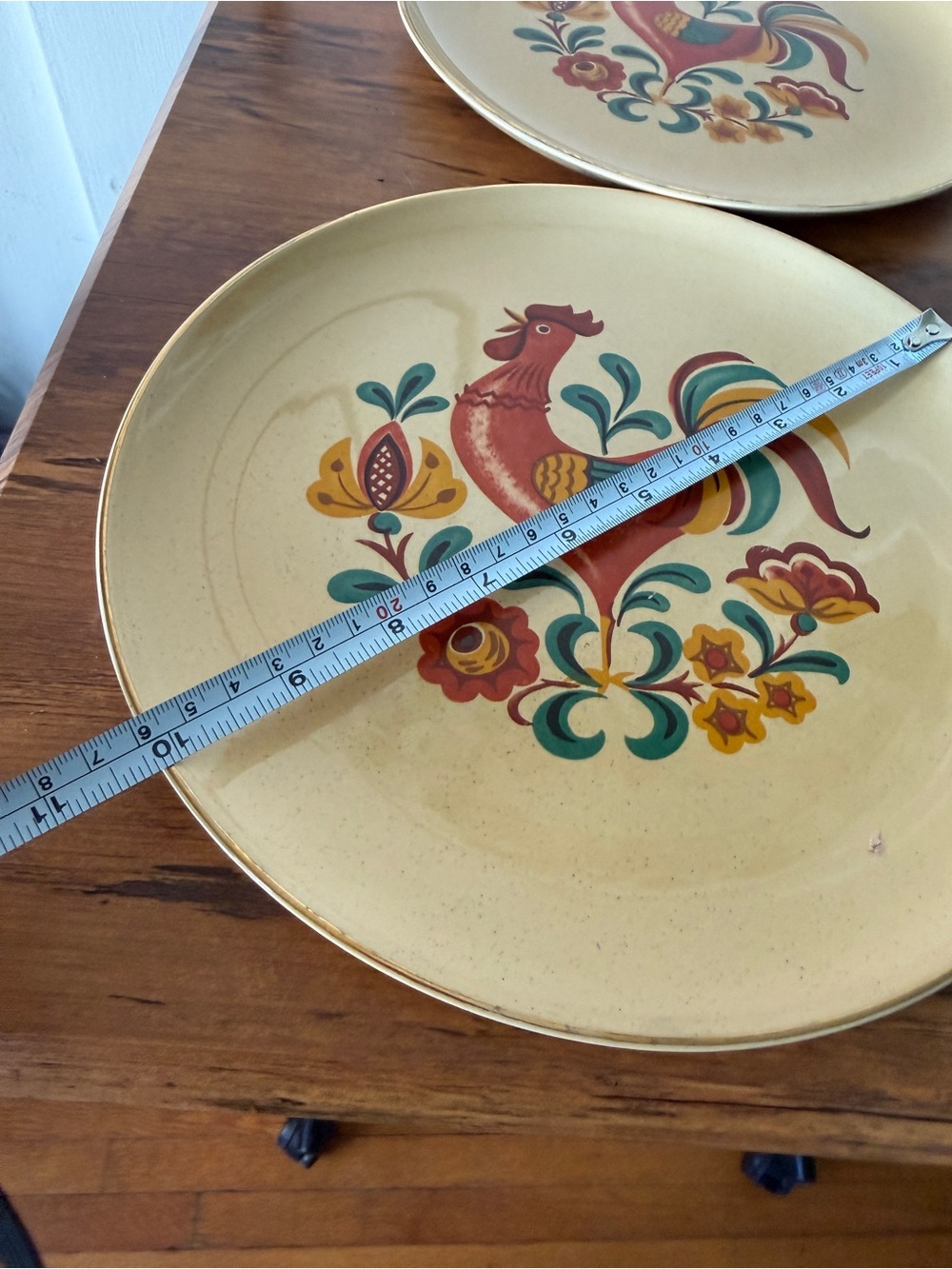 Vintage Rooster Ceramic Dinner Plates - Cream with Multicolor Rooster Design (2) - Picture 4 of 10